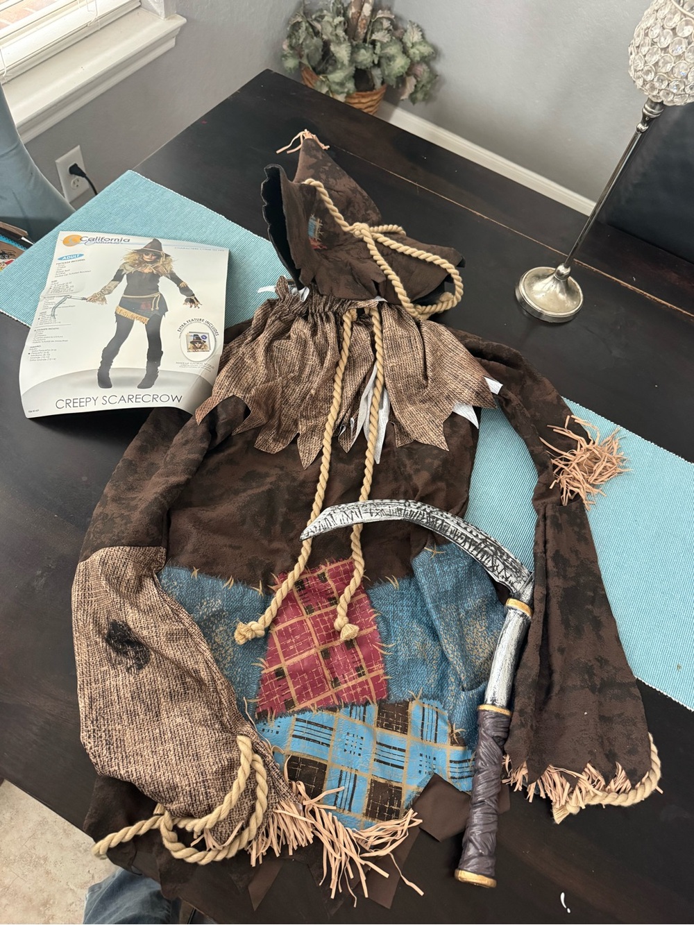 Halloween Creepy scarecrow costume size small